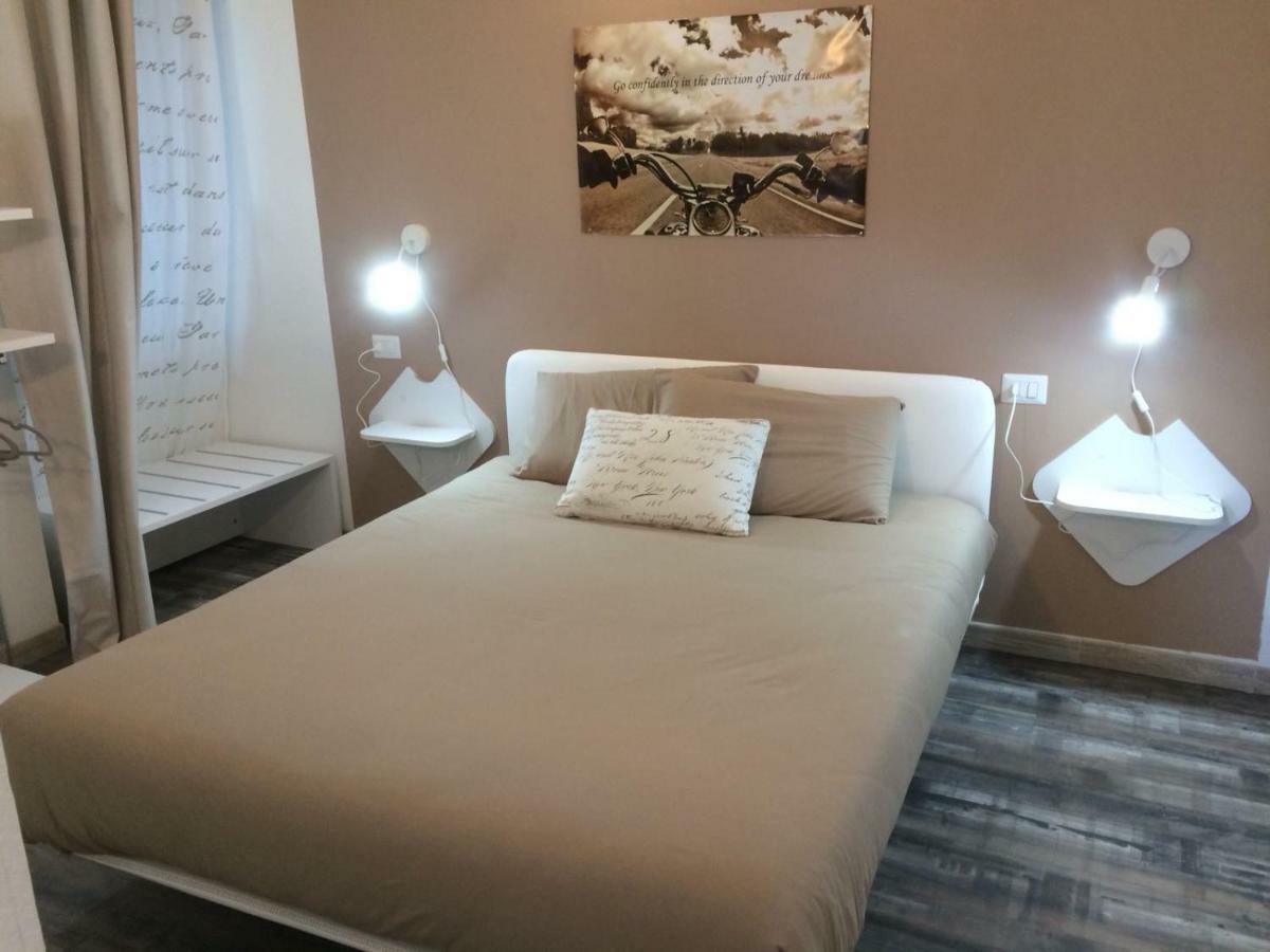 Casa Delle Corti Διαμέρισμα Colico Εξωτερικό φωτογραφία
